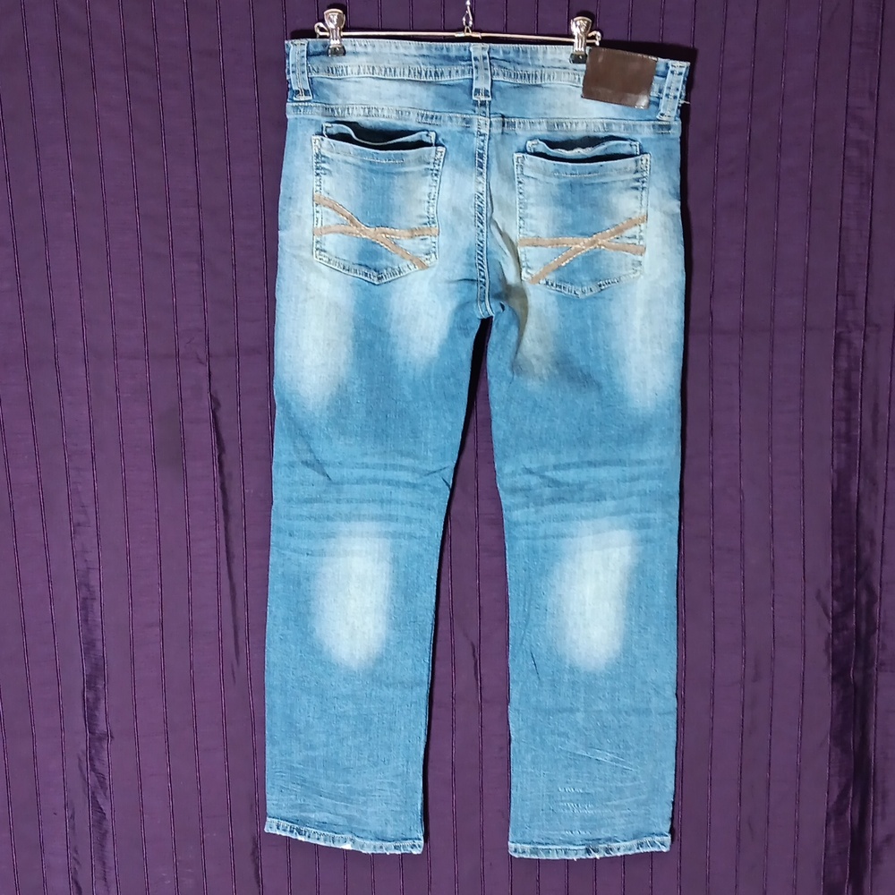 TK Axel Men's Distressed Jeans. - Picture 1 of 14